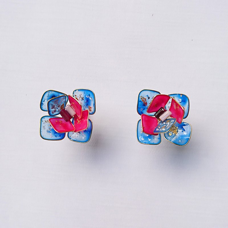 <Miss Orchid> Hand-designed resin earrings/dangling style/earring/accessories - Earrings & Clip-ons - Other Materials Blue