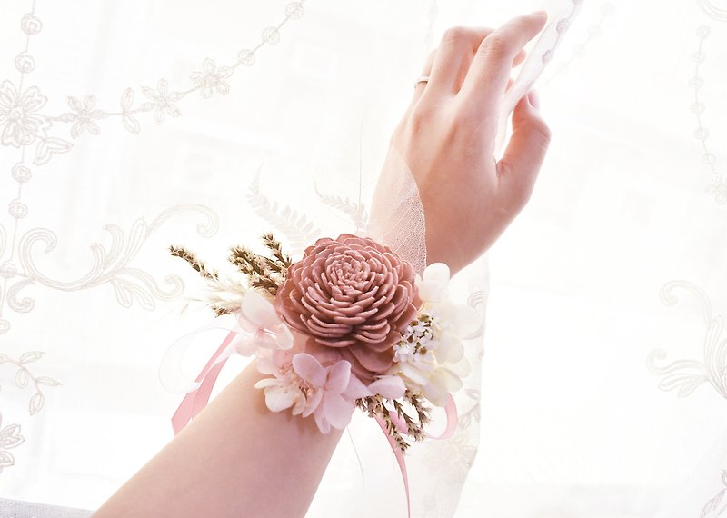 Classic dry flower wrist flower corsage eternal flower ring proposal bridesmaid gift wedding wedding teaching - Corsages - Plants & Flowers 