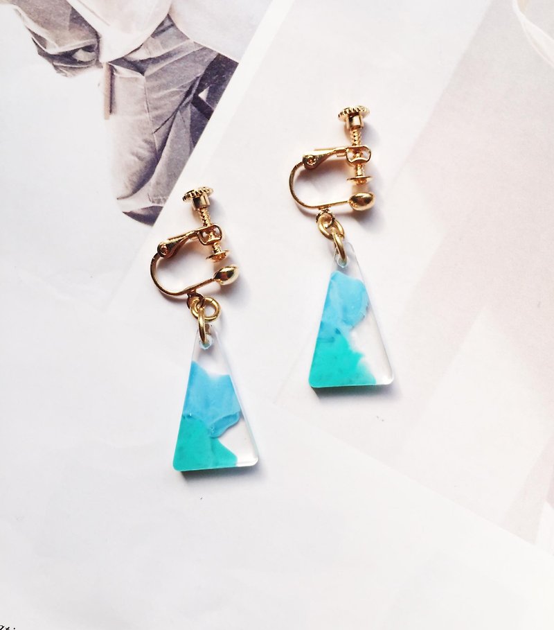 La Don - Long Triangle - Blue Green Ear Pins / Ear Clips - Earrings & Clip-ons - Acrylic Blue