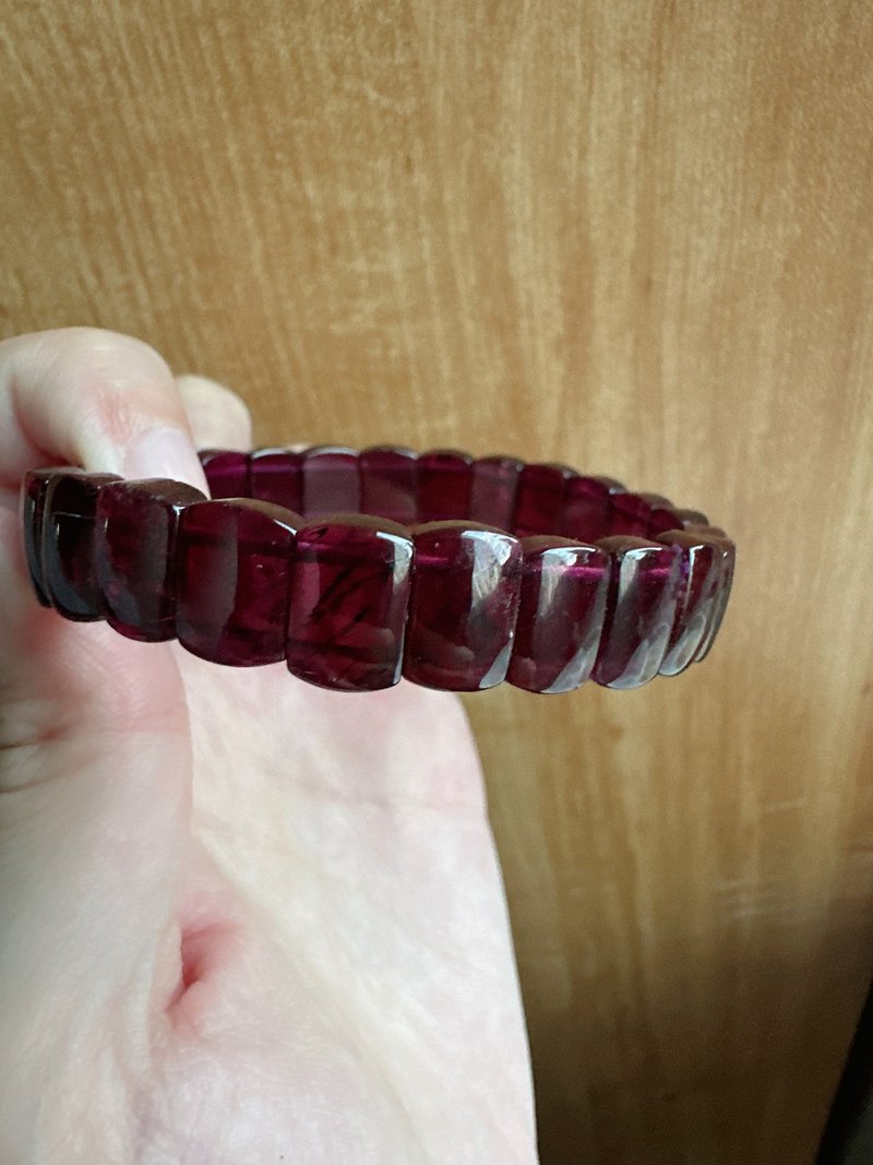 心忱-紫牙烏手排 - 手鍊/手環 - 水晶 紅色