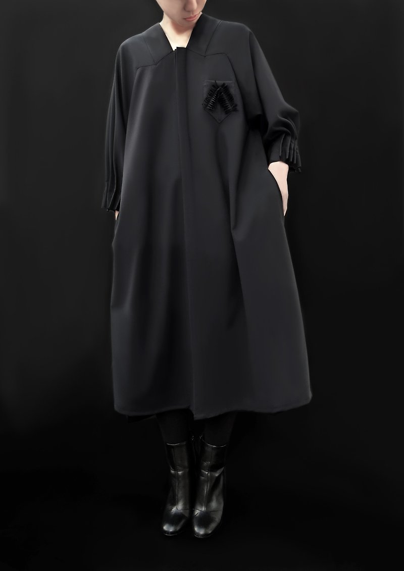 Origami Collar Puff Sleeves Dress/ 100% Virgin Wool /  Made in Japan - One Piece Dresses - Wool Black