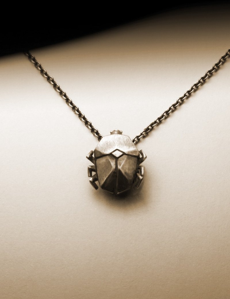 糞金龜摺紙項鍊 - 項鍊 - 其他金屬 銀色