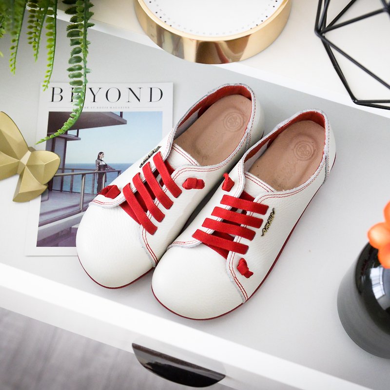 [Wide-foot friendly] MIT comfortable steamed bun shoes. Genuine Leather. Red and white 2818 - Women's Casual Shoes - Genuine Leather Red
