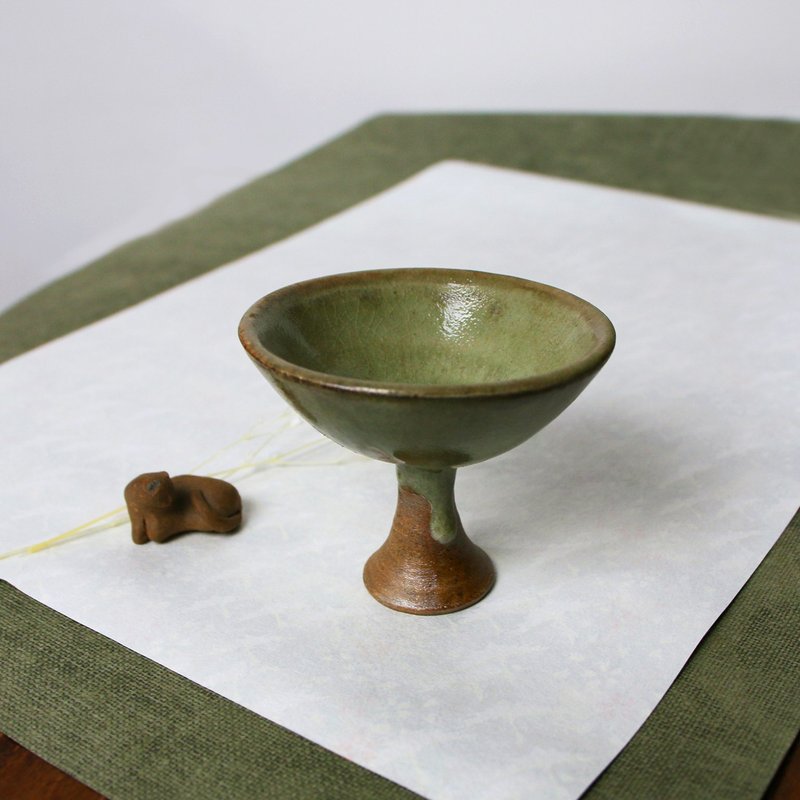 高腳釉杯 馬上杯 新彩燒 柴燒陶藝 手作作品 茶盤 | 陳威恩作品 - 茶壺/茶杯/茶具 - 陶 綠色