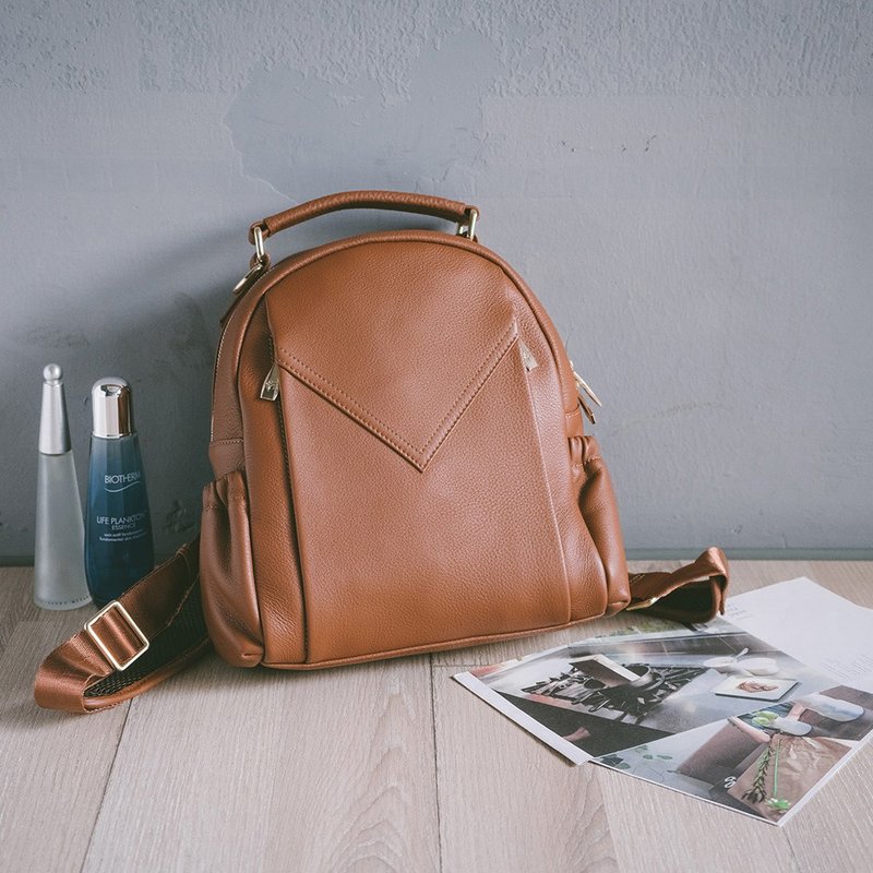 Leather casual backpack 1937 Brown - Backpacks - Genuine Leather Orange