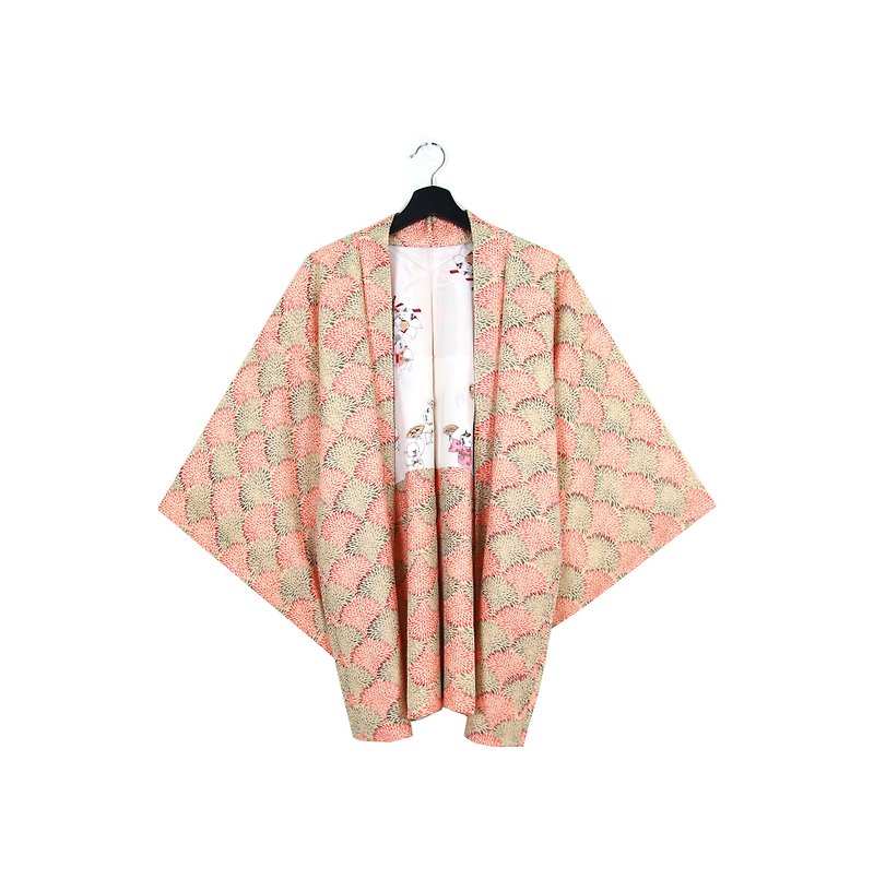 Back to Green::日本帶回和服 羽織 交錯毛球 vintage kimono (KC-02) - 女大衣/外套 - 絲．絹 