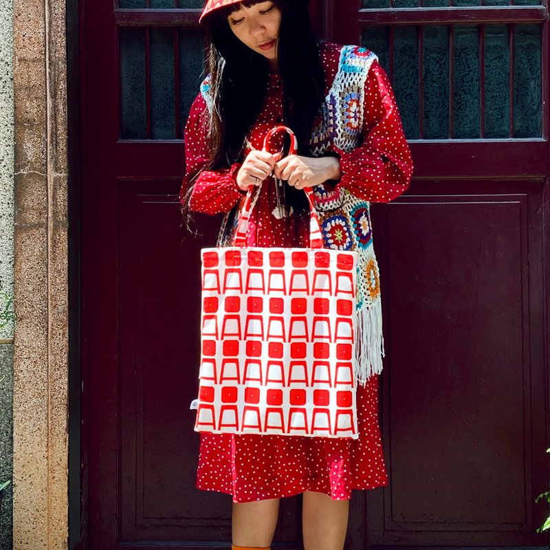 [Jinyuanxing] Red Chair Stool Bag l Tote Bag Shopping Bag Canvas Bag Large Capacity A4 Printed - กระเป๋าแมสเซนเจอร์ - เส้นใยสังเคราะห์ หลากหลายสี