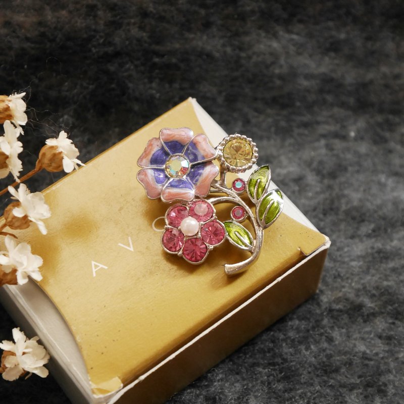 老又好古董珠寶 琺瑯萊茵石花朵珍珠別針 AVON  B2242 - 胸針 - 其他金屬 金色