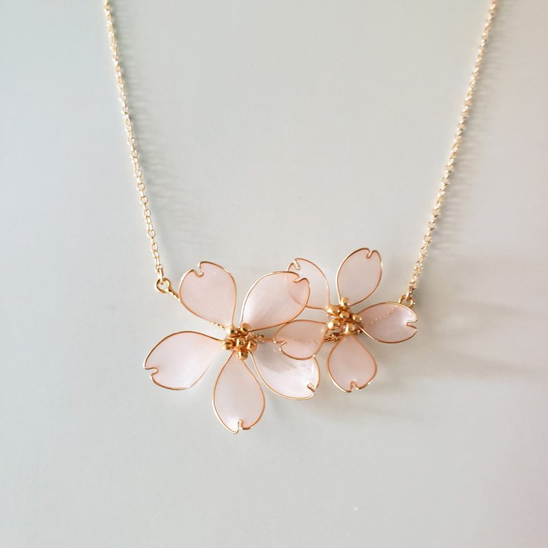 SAKURA full bloom necklace - Necklaces - Resin Pink