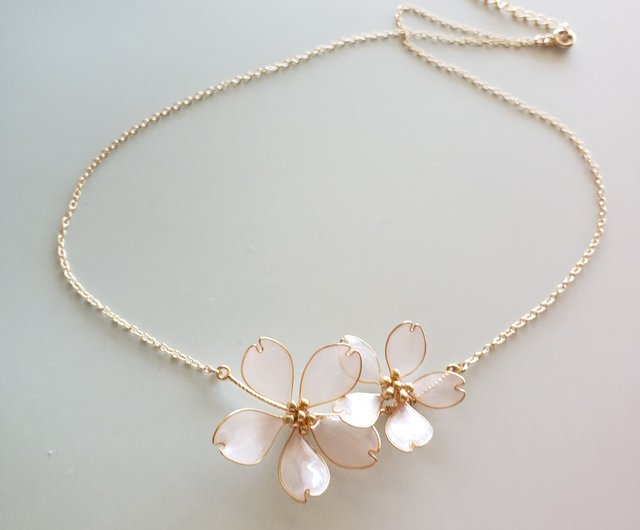 HANAMI BLOSSOM NECKLACE - Bäumer Vendôme