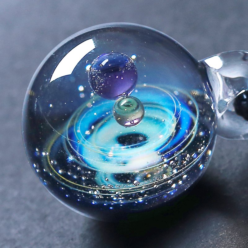 【原創宇宙琉璃項鍊】日本銀河玻璃吊墜聖誕星空送禮生日飾品禮物 - 項鍊 - 玻璃 