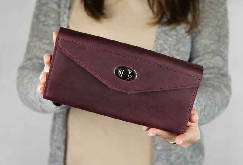 Leather Burgundy Clutch iPhone/ Women Personalized Bag/ Wallet With Card Slots - 手拿包 - 真皮 紫色