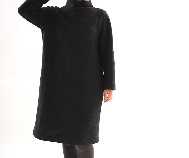 Bouquet wool high neck bottle neck wool one-piece / black / a43-28 - One Piece Dresses - Other Materials Black