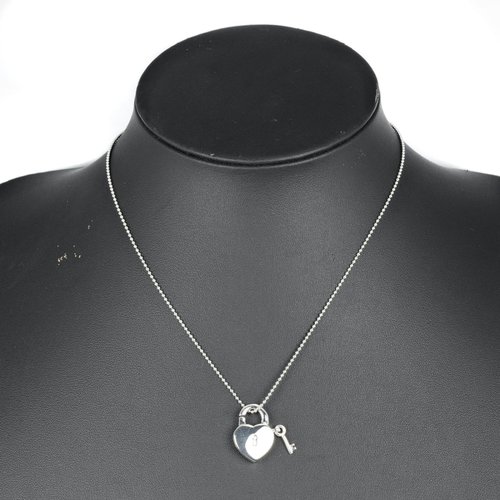 日本直送】ティファニーTIFFANY&Co. ハートロックキーネックレス