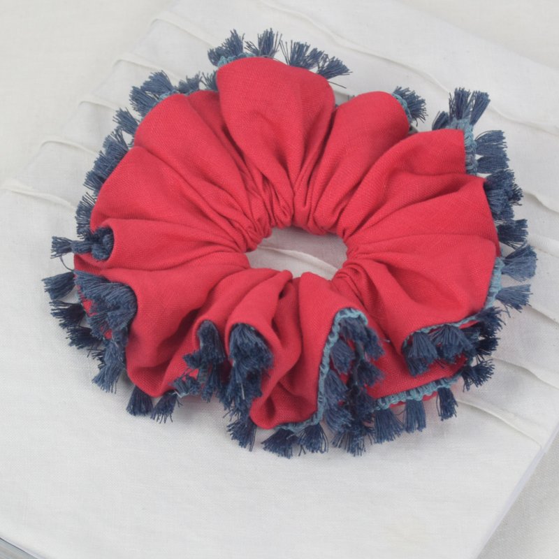 Handmade Linen Scrunchie For Long Hair & Short Hair Buns - Boho Style Scrunchie - เครื่องประดับผม - ผ้าฝ้าย/ผ้าลินิน ขาว