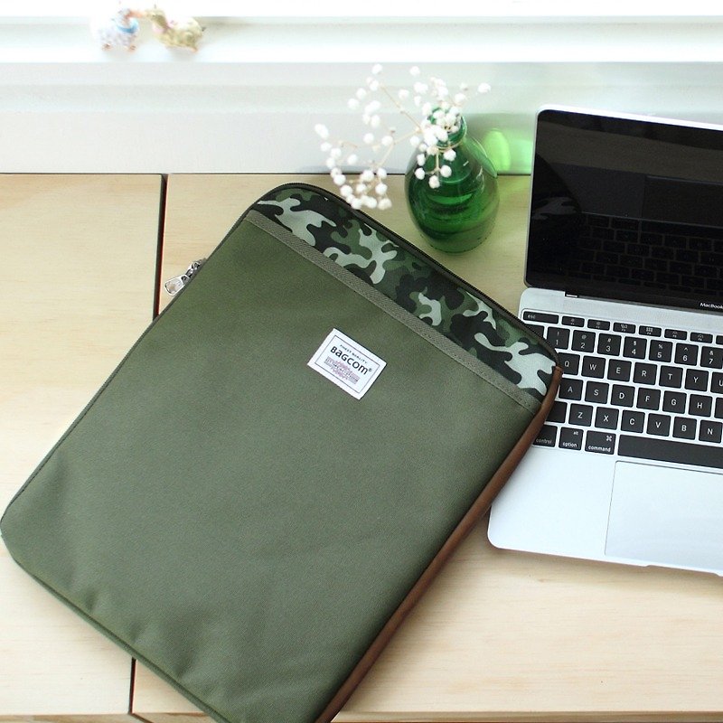 Novia Multi Pockets Bag-Army_100443 - กระเป๋าแล็ปท็อป - วัสดุกันนำ้ 