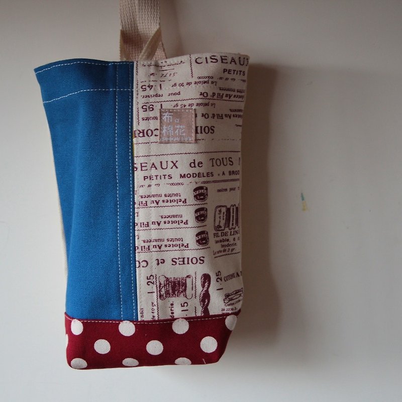 canvas tissue box cover, Hanging Tissue Box, housewarming gift,  red spot - Items for Display - Cotton & Hemp Red