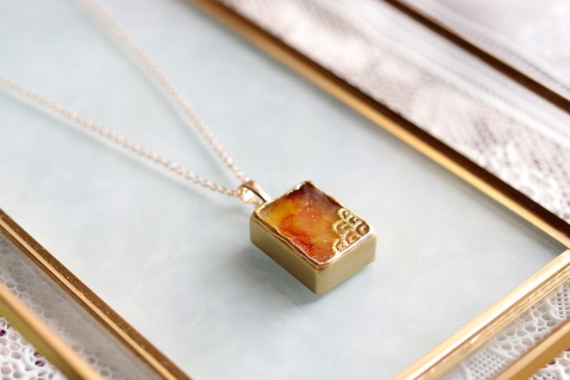 レジンアート　長方形のペンダント・金色の箱庭 - 項鍊 - 樹脂 橘色