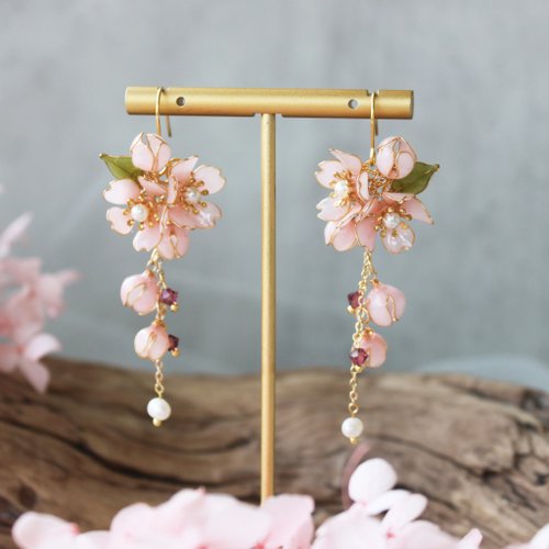 Oli studio 【吉野櫻耳環】櫻花耳環 粉色 珍珠 耳環 耳夾
