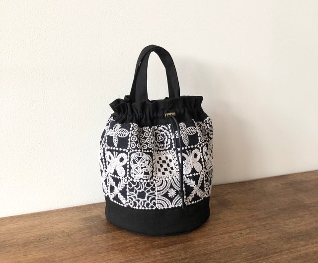 ハンドメイド＊forest tileトートバッグ minaperhonen
