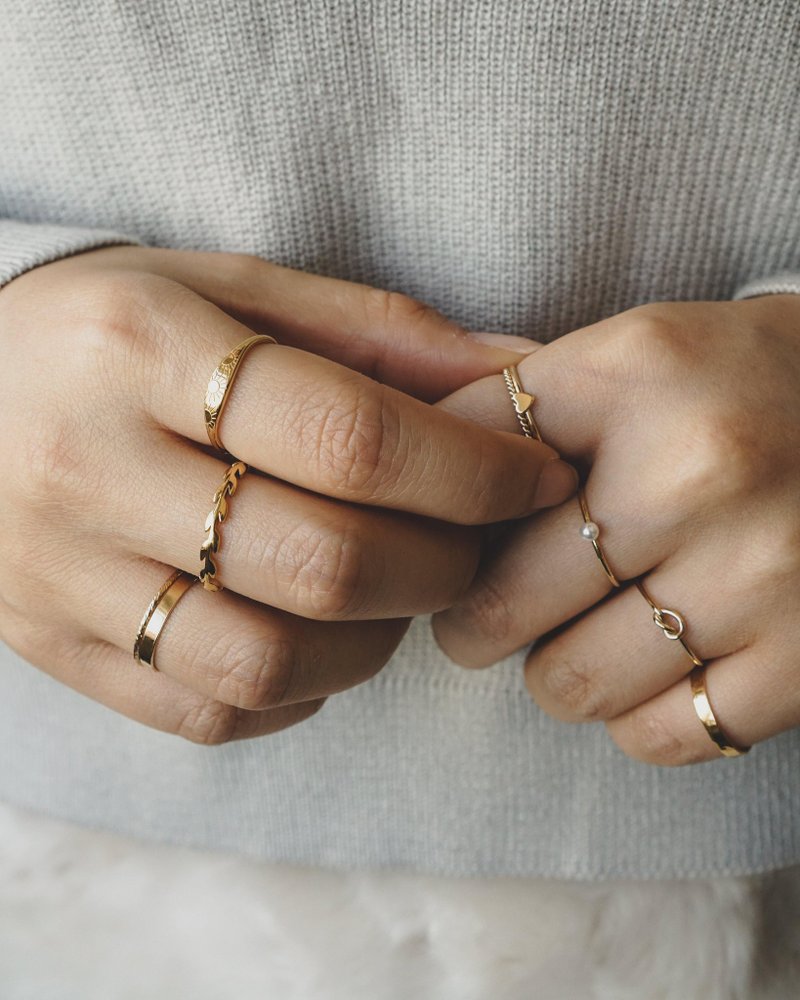 Basic Single Knot Ring -Rosegold -Gold -Rings -Single knot - แหวนทั่วไป - สแตนเลส สีทอง