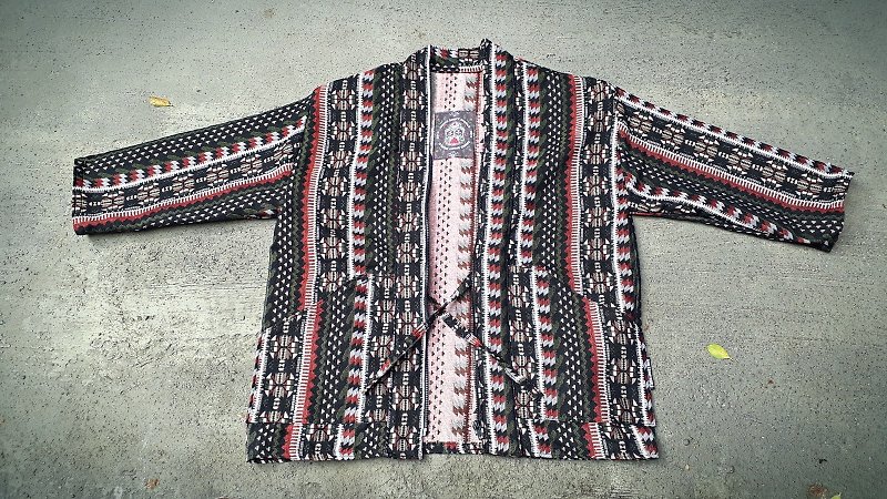 AMIN'S SHINY WORLD手工訂製KIMONO直紋民族墨綠圖騰綁繩拉鏈罩衫大衣外套 - 中性衛衣/T 恤 - 棉．麻 多色