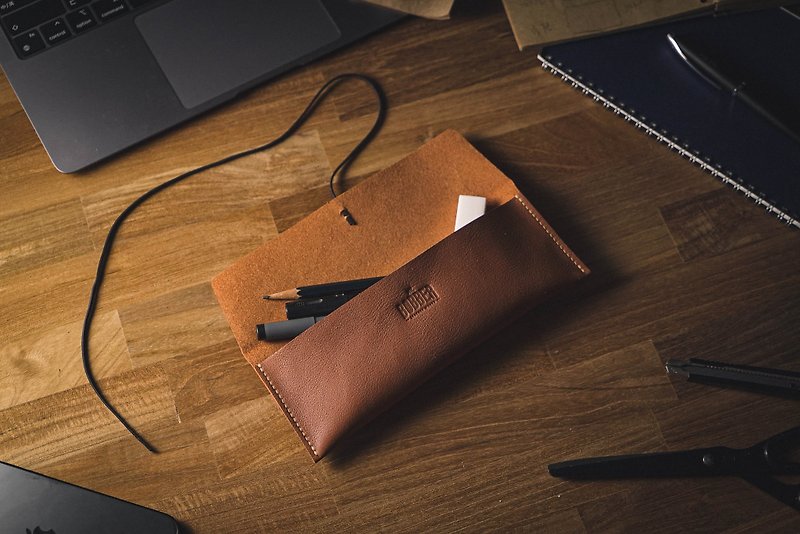 Handmade vegetable tanned cowhide pencil case - Pencil Cases - Genuine Leather Brown