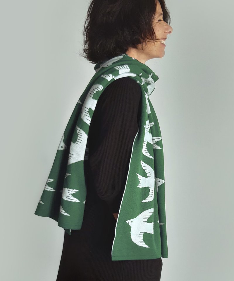 Women's merino wool scarf patterned with flying birds. Quality scarves for her - Scarves - Wool Green