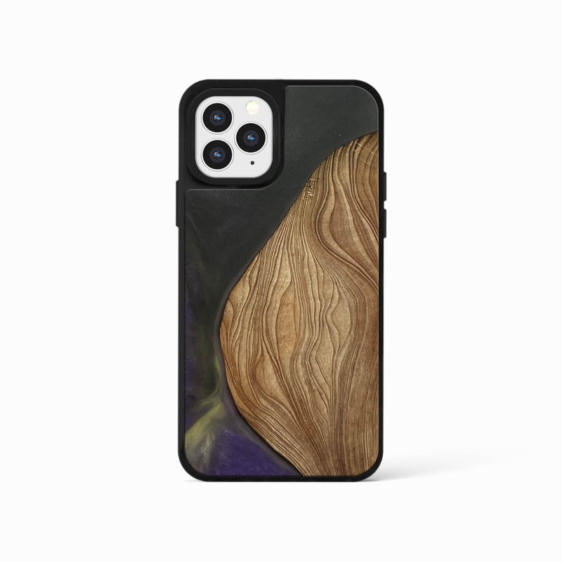 iPhone16Pro epoxy wooden resin phone case - Dark Chaos - Phone Cases - Wood Multicolor