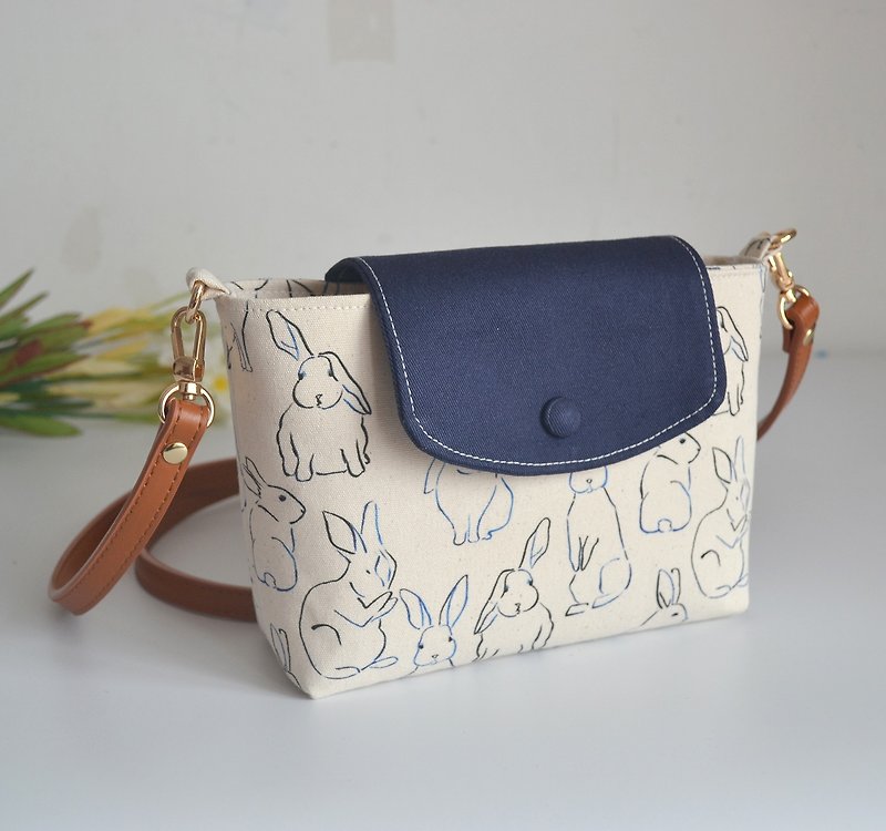 Diagonal mobile phone bag/zipper side bag/rabbit - Messenger Bags & Sling Bags - Cotton & Hemp 