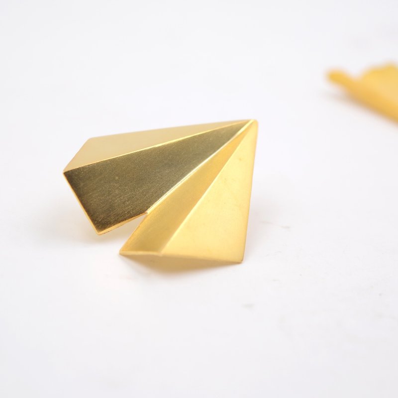 イチョウ個々の幾何学|紙飛行機|折り畳まオリジナルハート型ブローチシルバーメッキシンプル