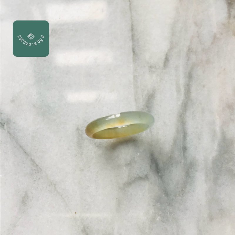 ジェイド　JADE ヒスイ　本翡翠　くりぬき　リング　天然石　一点物　グアテマラ産　8.5号　指輪 - リング・指輪 - 翡翠 イエロー