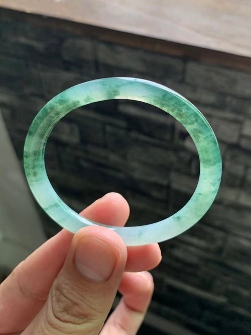 Good Morning Studio 冰種翡翠天然翡翠玉鐲A玉手鐲 玉鈪 • 冰種森林翡翠貴妃鐲