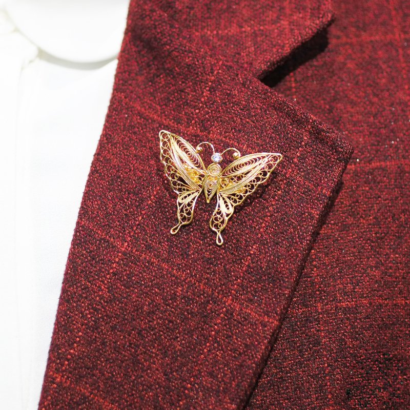 Gold Plated Butterfly Lapel Accessorie Silver Filigree AG999 | Jewelry Art Studo - 胸針 - 銀 金色