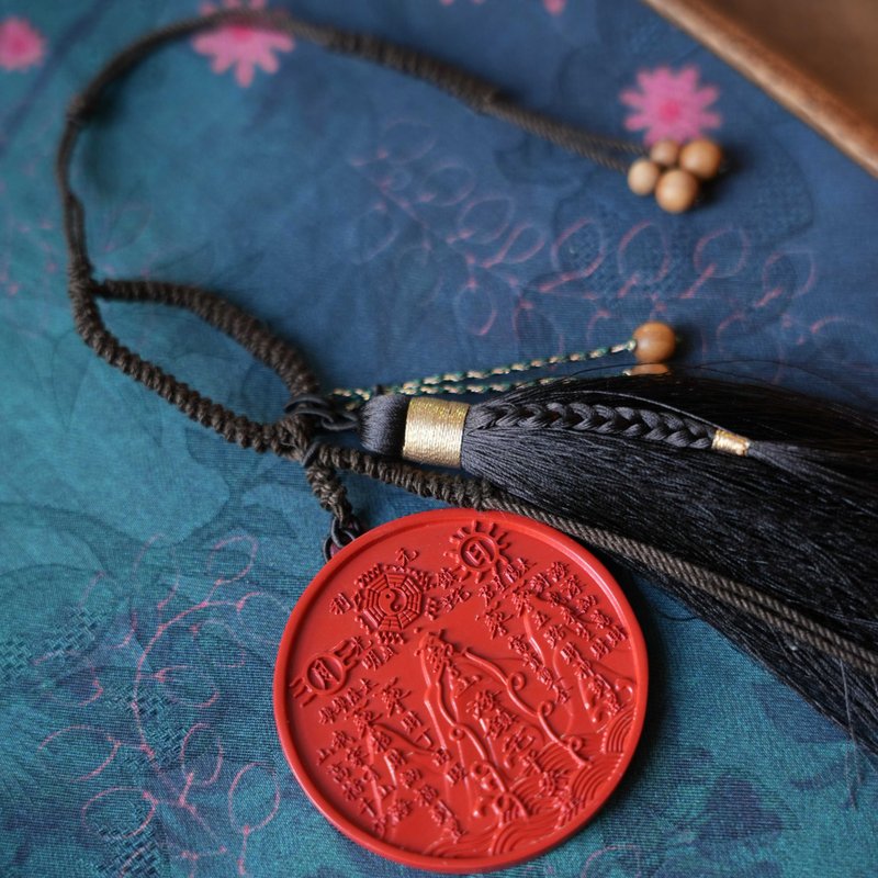 Cinnabar Shan Hai Zhen Protective Pendant, Auspicious Round Charm for Daily Wear with Good Omens - พวงกุญแจ - วัสดุอื่นๆ สีแดง