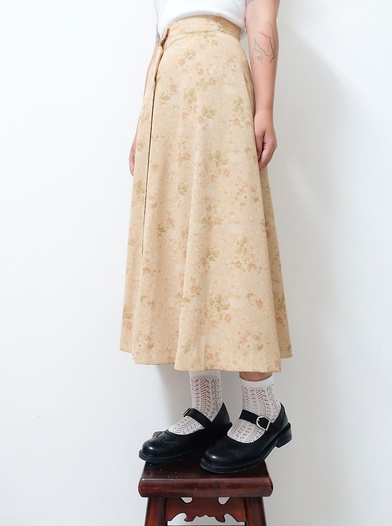 Awhile | Vintage Floral Skirt no.122 - กระโปรง - เส้นใยสังเคราะห์ หลากหลายสี