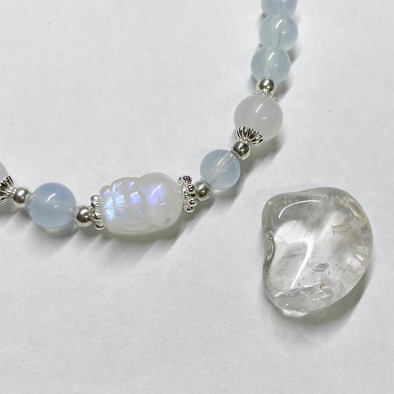 【Pingzhi】Aquamarine、white jade、Moonstone、Bracelet - Bracelets - Crystal 