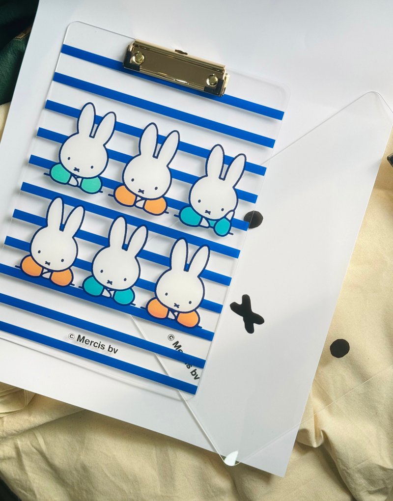 【Pinkoi x miffy】2024米飛兔 Miffy文具系列 A4板夾 法式條紋 - 文件夾/資料夾 - 壓克力 多色