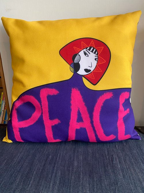 Izzythewildland Peace 女抱枕