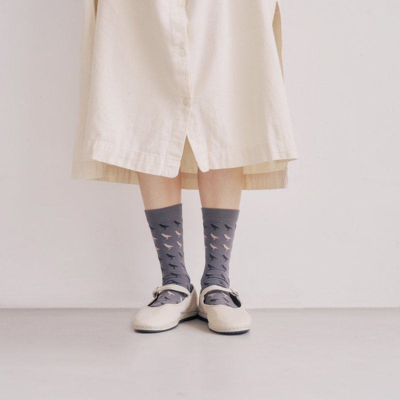 Pre-order jacquard mid-length socks/Taiwanese starling/linen gray and black - ถุงเท้า - เส้นใยสังเคราะห์ สีเทา