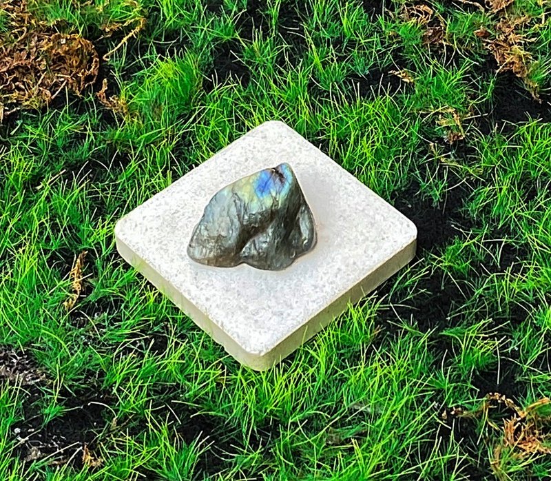 能量擺飾-精選天然夢幻拉長石 療癒 旺姻緣 財運水晶 快速出貨 - 擺飾/家飾品 - 水晶 多色