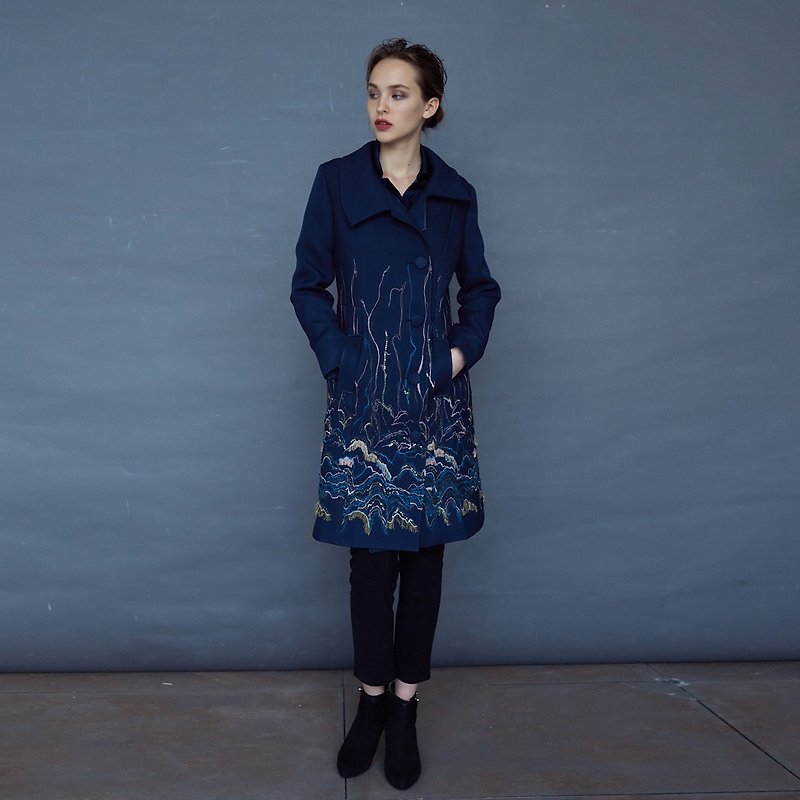 Landscape embroidery coat - เสื้อแจ็คเก็ต - เส้นใยสังเคราะห์ สีน้ำเงิน