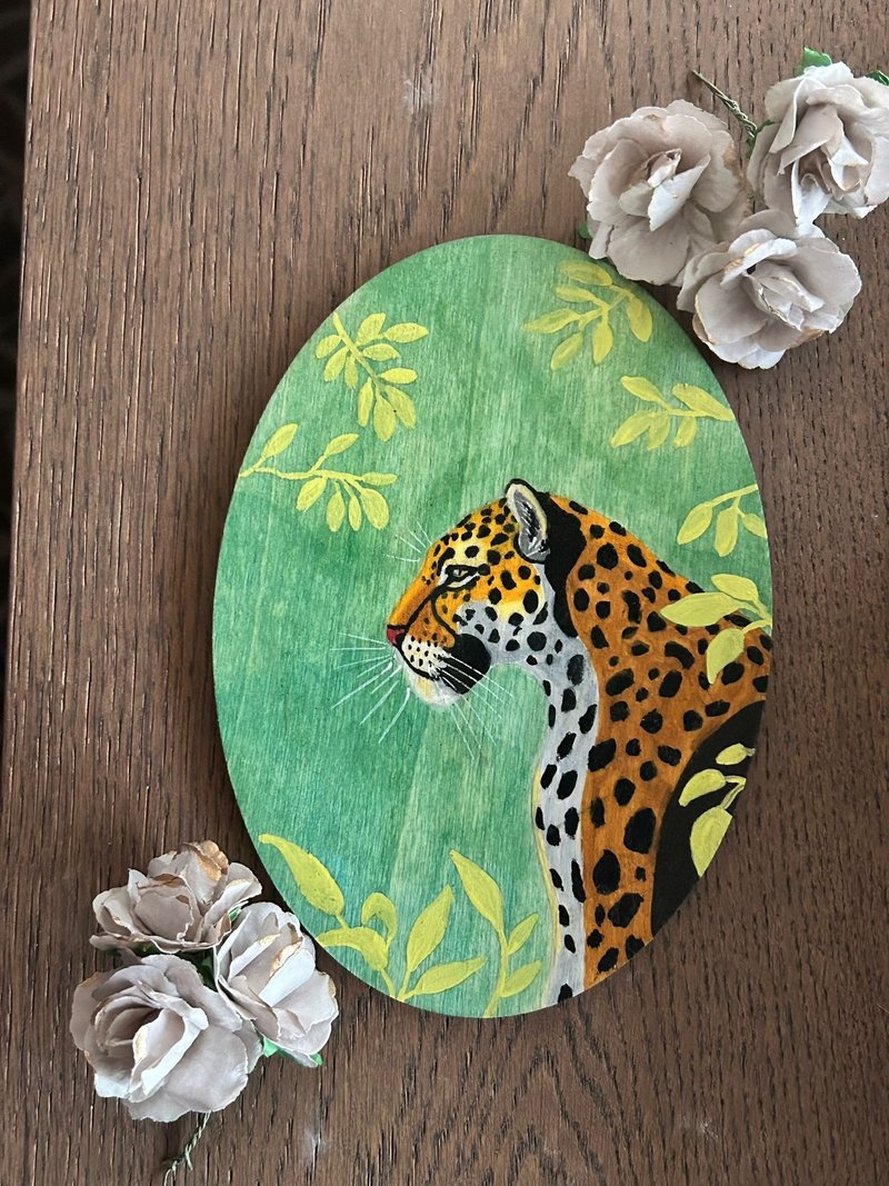 100% original handpainted jaguar on a wooden slice, wall decor, jungle animal - 壁貼/牆壁裝飾 - 羊毛 綠色