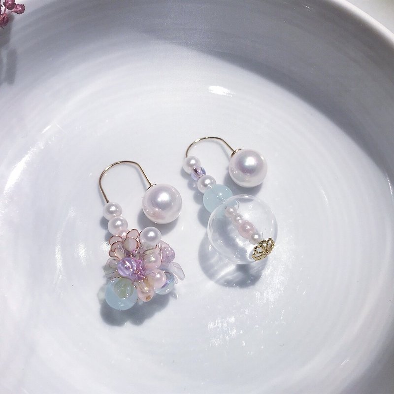 Cloud Flower [plated 14k gold U ear] - Earrings & Clip-ons - Other Metals Pink