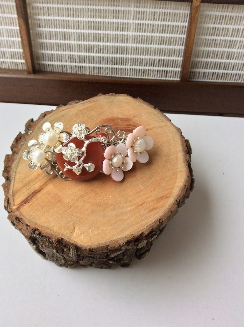 Meow Handmade〜Retro Ping An Jade Buckle Small Spring Hairpin / シルバー Bottom / Pink Flower