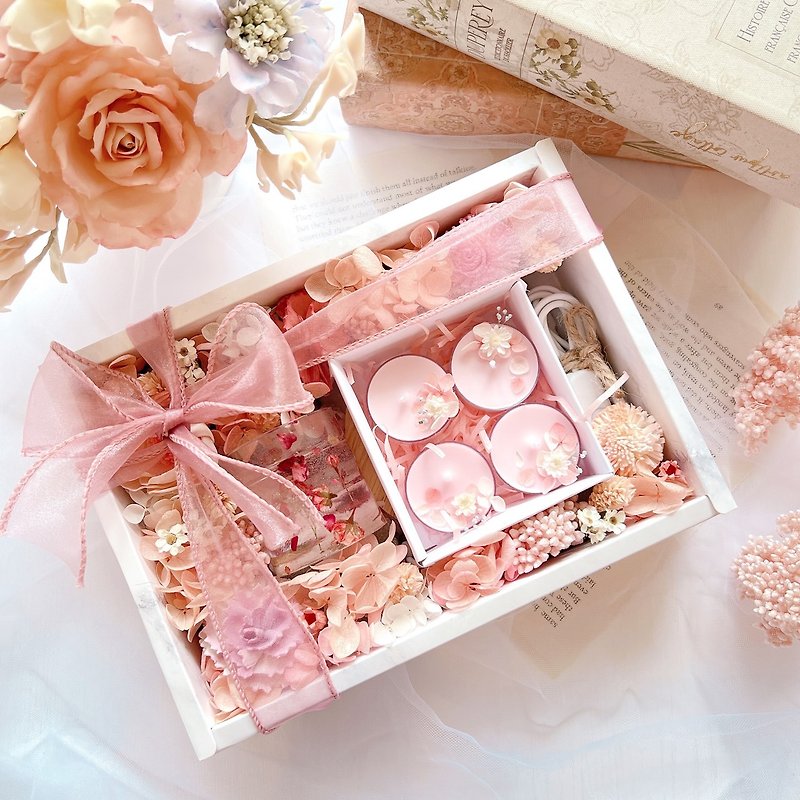 Wax night light flower box [Hanabloom] scented candle/birthday gift/wedding gift/bridesmaid - Fragrances - Plants & Flowers 