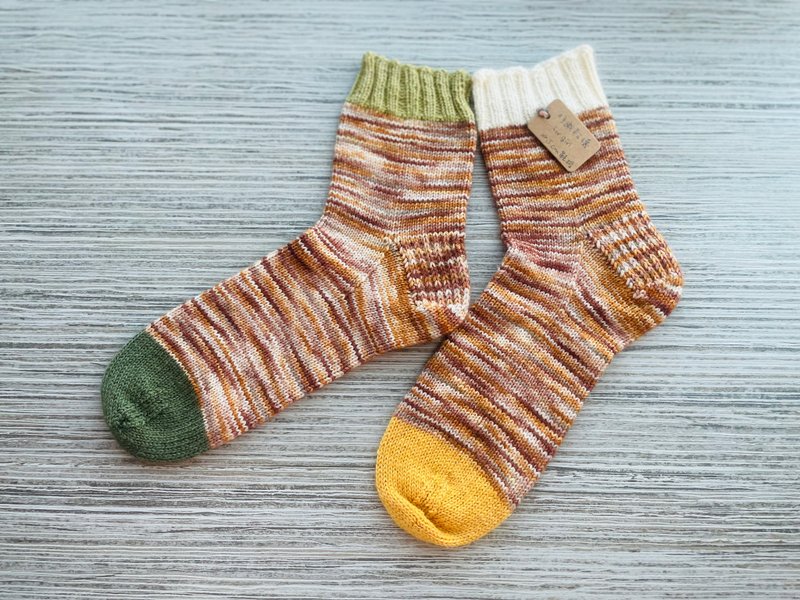 革物製織 (Kaku-mono Sei-shoku)丨Moisture-wicking Hand-knitted 75% Wool Socks - Men's & Women's by Size - ถุงเท้า - ขนแกะ 