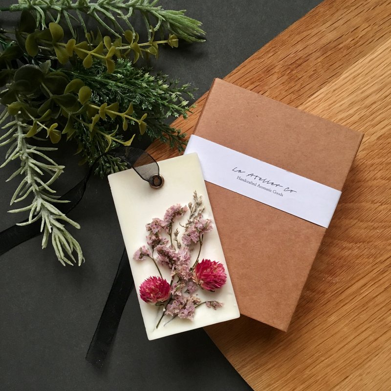 Scented Soy Wax Brick with Dried Flowers | Natural Air Freshener | Essential Oil - 香氛/精油/擴香 - 蠟 粉紅色
