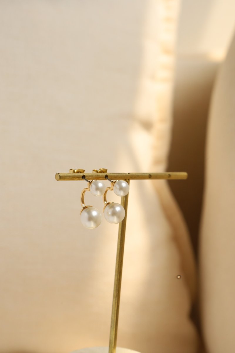 Young Pearl Jacket Earrings | The Sally Kim Collection | Sachelle Collective - ต่างหู - เครื่องประดับ สีทอง