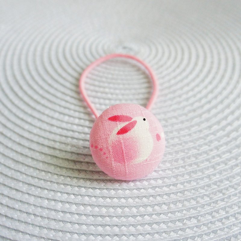 Lovely【日本布訂製】粉色腮紅兔子鬆緊髮束、粉紅底 - 髮飾 - 棉．麻 粉紅色
